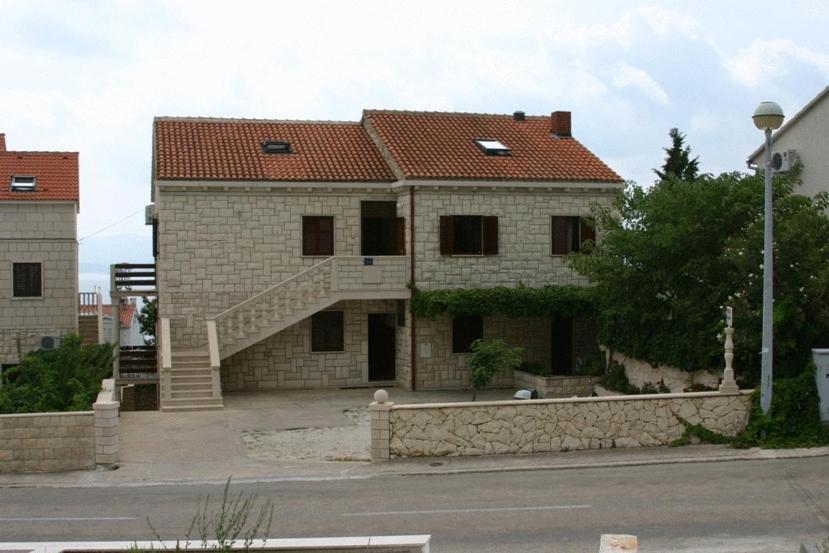 Apartmani Bezmalinovic 波尔 外观 照片