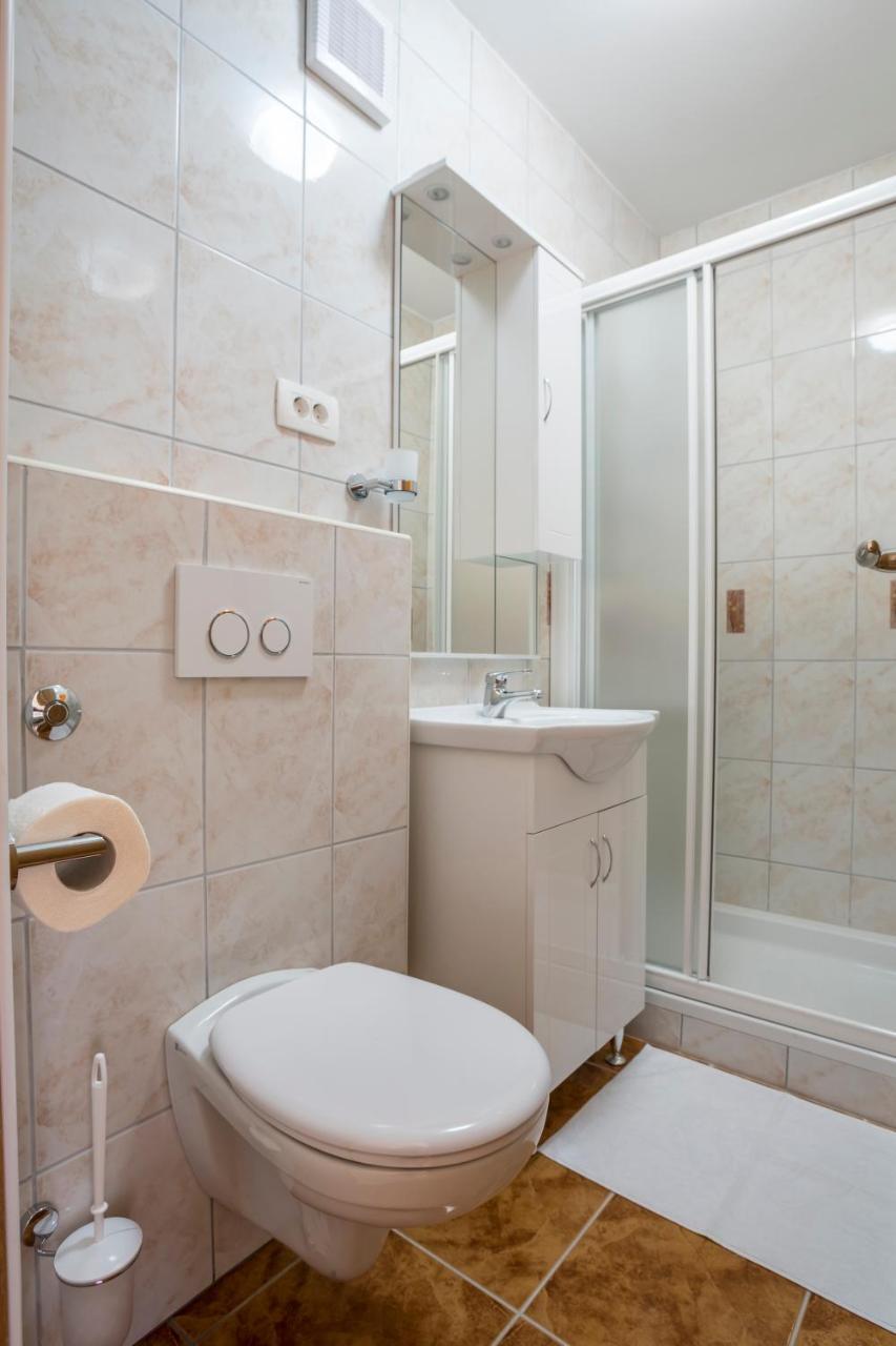 Apartmani Bezmalinovic 波尔 外观 照片