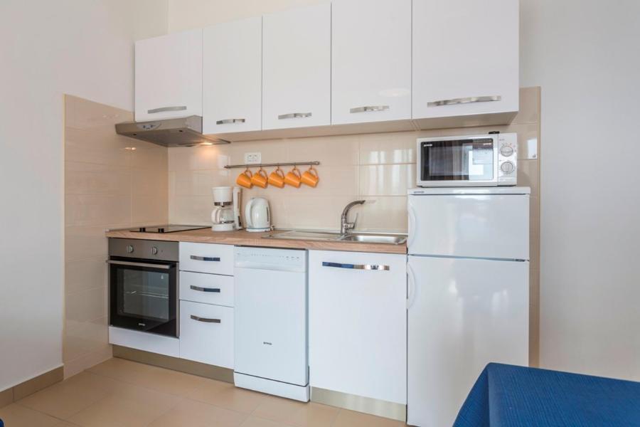 Apartmani Bezmalinovic 波尔 外观 照片