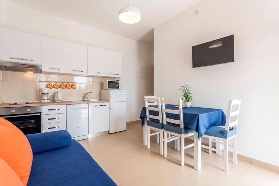 Apartmani Bezmalinovic 波尔 外观 照片